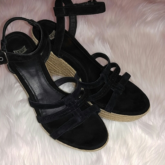 Ugg Shoes - UGG Platform Wedge Leather Sandals 9.5